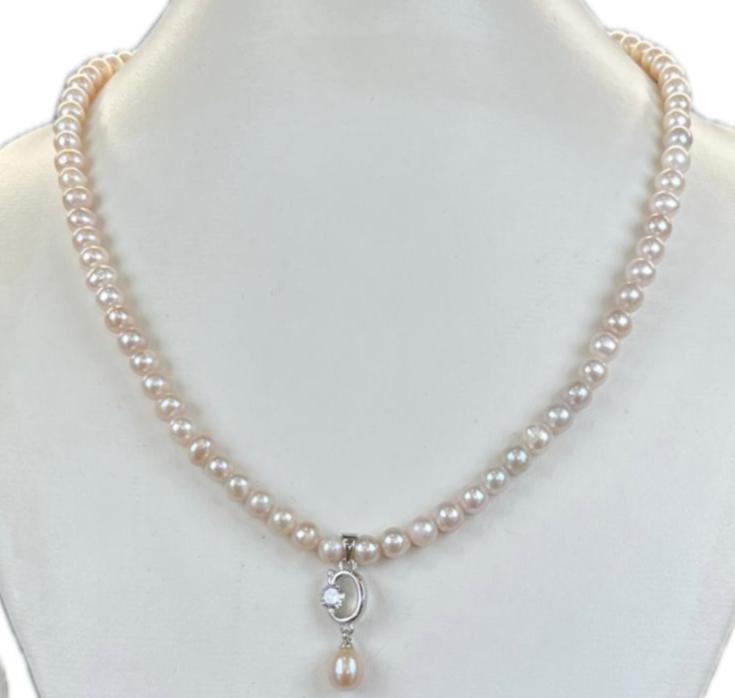 Elegant 6 mm Round Pink Pearl Necklace Set with Pendant
