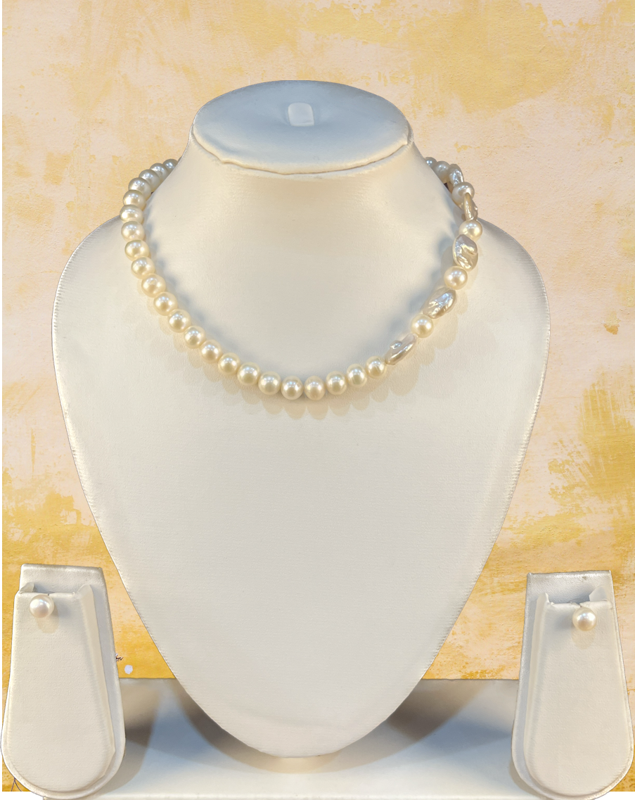 Caily - Amazing combination of 8 mm Round Pearls and Biwa Pearls Necklace Set