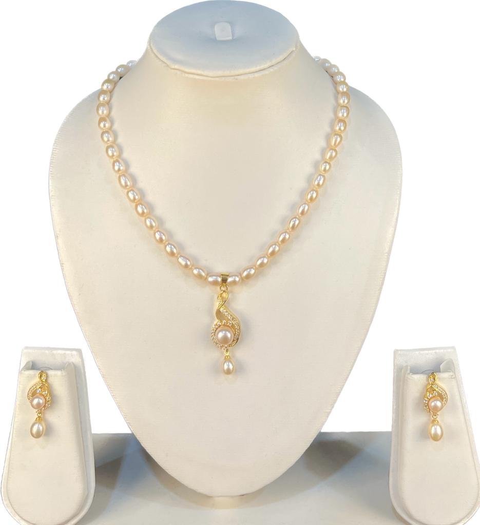 Celestial 7 mm Oval Pink Pearl Set