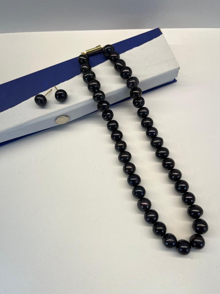 Esme - Glamorous Large Size 10 mm Black Freshwater Pearl Set