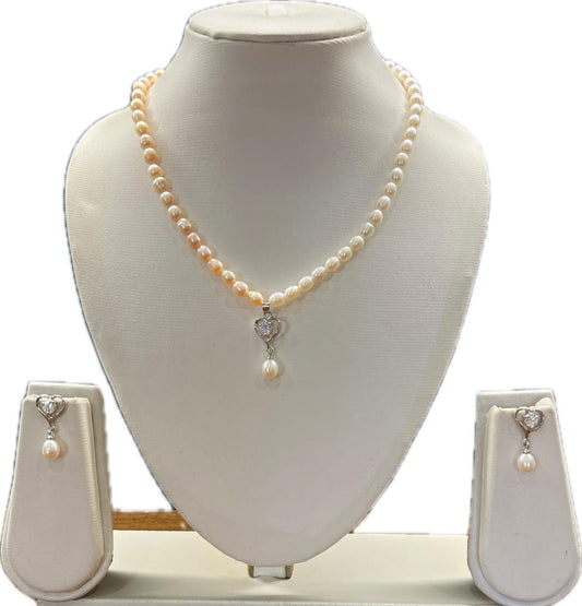 6 mm Oval White & Pink Pearl Necklace Set with Heart-Shaped Pendant