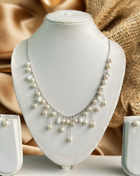 Beauteous 6 mm White Designer Pearl Set