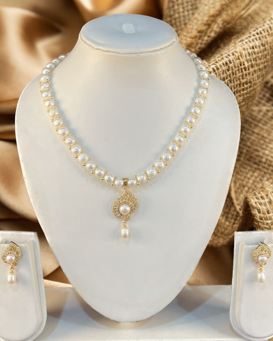 Purl Set My Pearls Ravishing Pearl Set with Pendant