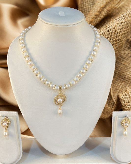 My Pearls Ravishing Pearl Set with Pendant