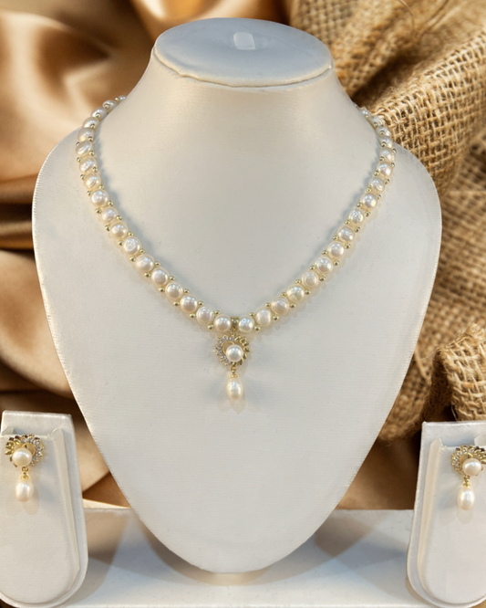 My Pearls Artistic Pearl Set with Pendant