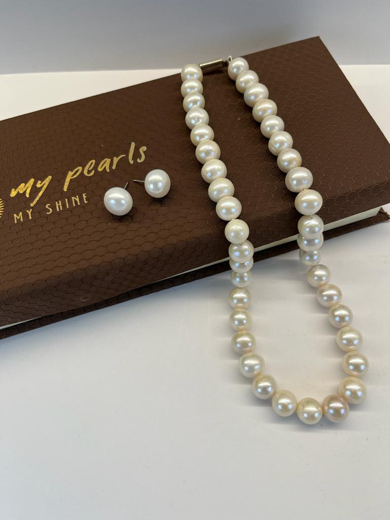 Rumi - Large Size 10 mm White Round Pearl Set