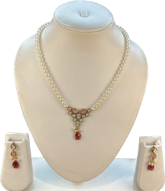 Pavi - Graceful 6 mm Pearls Necklace Set