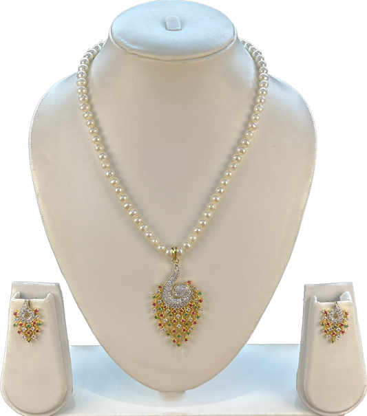 Hanika - Ravishing 6 mm Pearls Necklace Set
